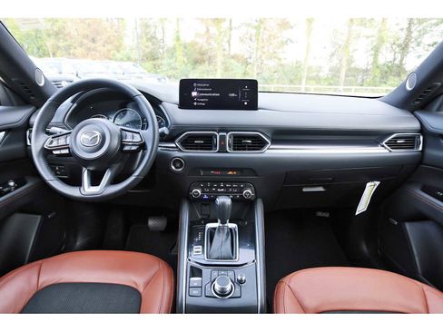 Certified 2025 MAZDA CX-5 Carbon Edition image 7