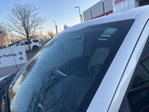 Used 2019 Ford F150 Limited w/ Trailer Tow Package image 9