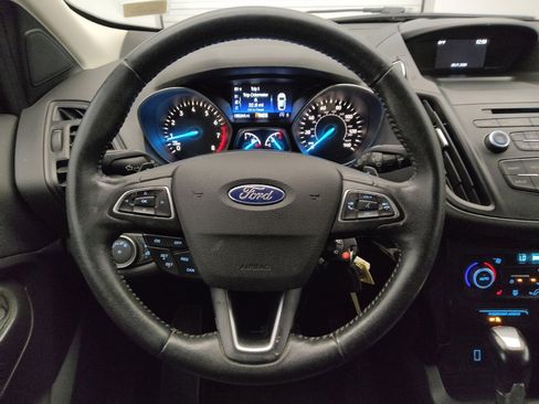 Used 2018 Ford Escape SE w/ SE Sport Appearance Package FWD image 22