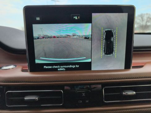 Used 2021 Lincoln Aviator Reserve image 27