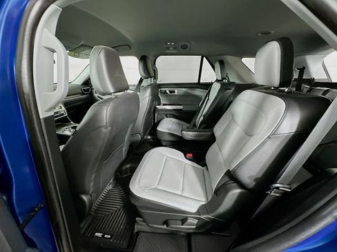 Certified 2021 Ford Explorer XLT w/ Equipment Group 202A image 30