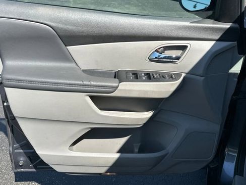 Used 2014 Honda Odyssey EX-L image 12