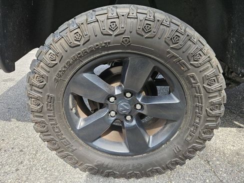 Used 2016 RAM 1500 Express w/ Black Ram 1500 Express Group image 26