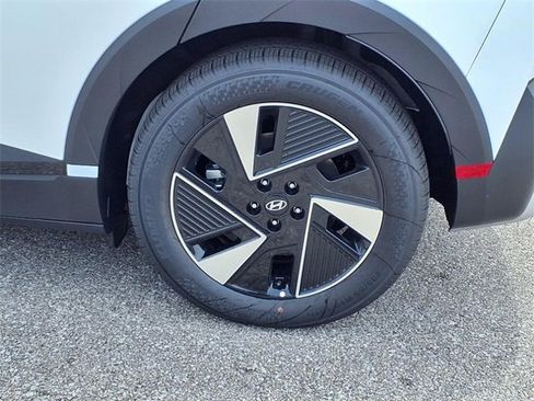 New 2025 Hyundai Ioniq 5 SEL image 6