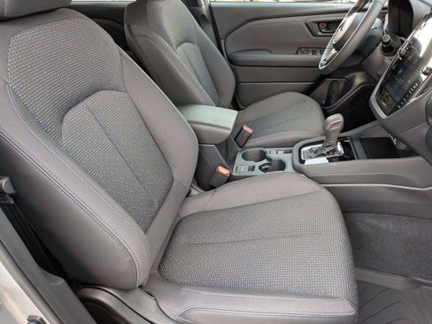 Certified 2025 Subaru Forester Premium w/ Convenience Package #2 AWD/4WD image 37