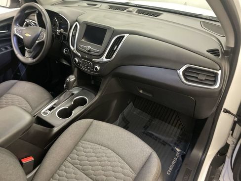 Used 2019 Chevrolet Equinox LT w/ Driver Convenience Package FWD image 21