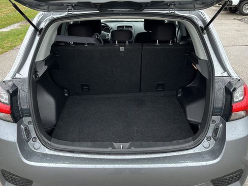 Used 2025 Mitsubishi Outlander Sport ES image 5