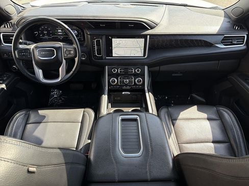 Used 2024 GMC Yukon Denali RWD image 20