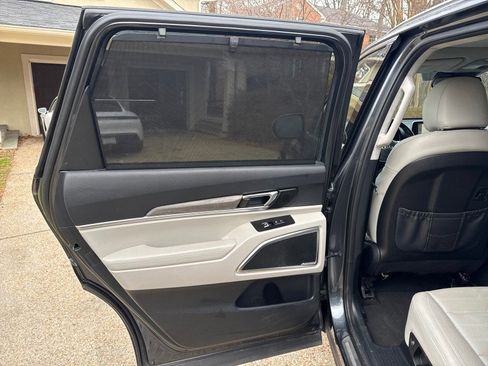 Used 2020 Kia Telluride SX w/ SX Prestige Package image 71