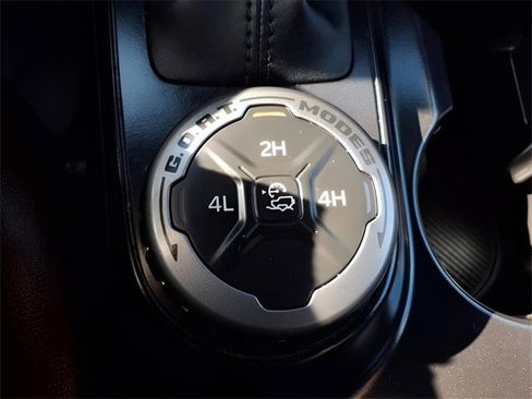 Certified 2024 Ford Bronco Outer Banks image 36