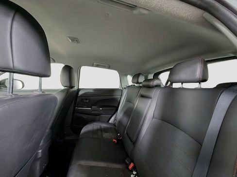 Used 2023 Mitsubishi Outlander Sport SE image 20