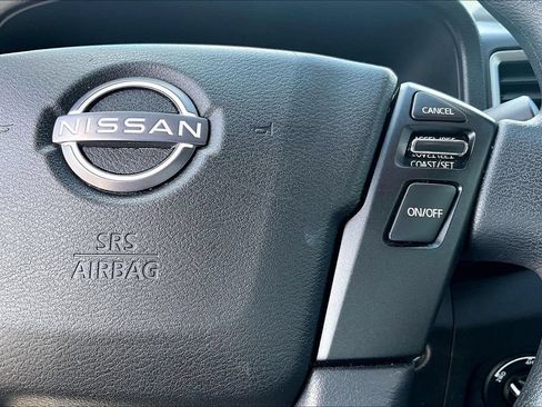 Used 2024 Nissan Frontier SV AWD/4WD image 24