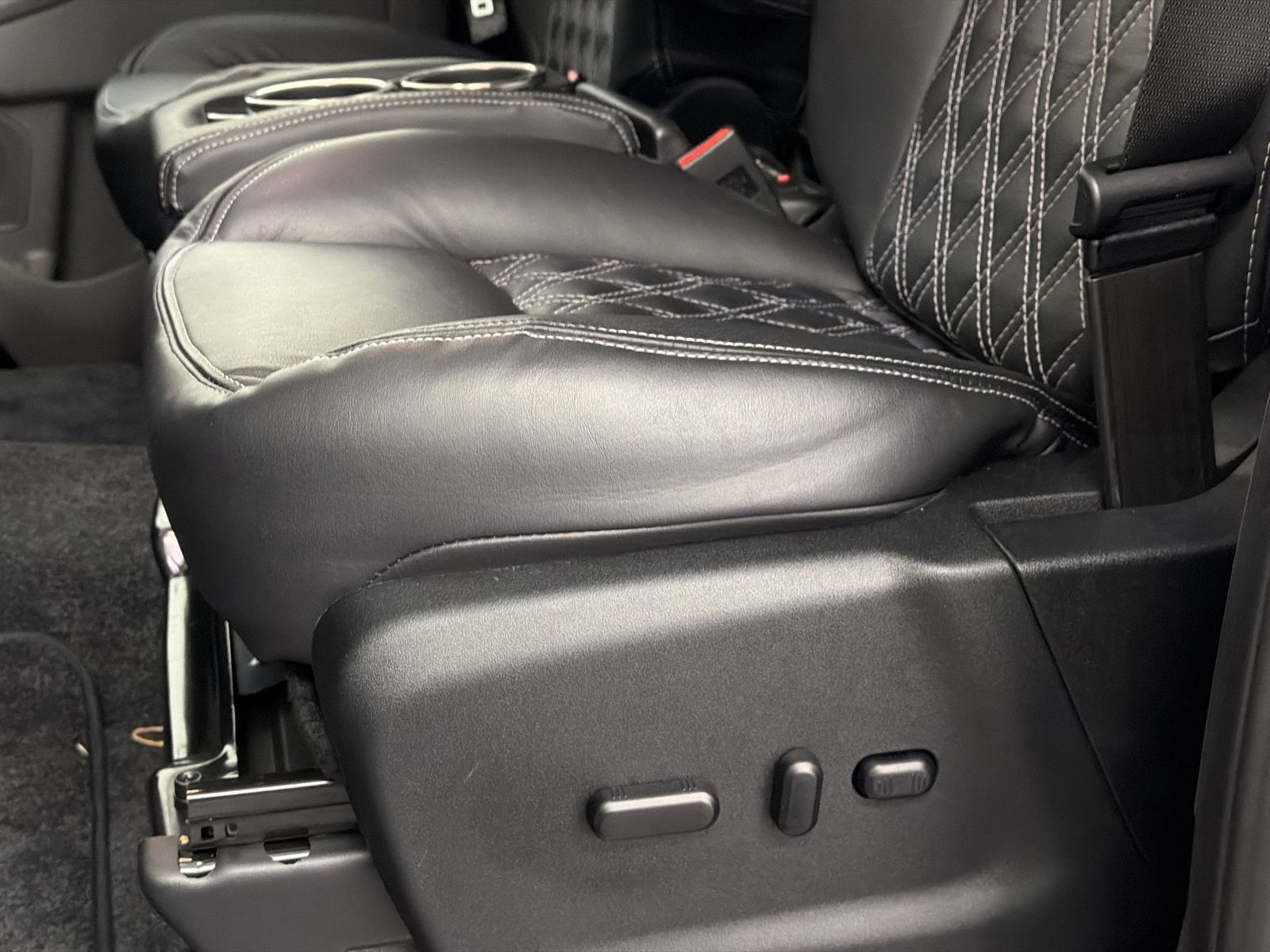 New 2026 Ford Transit 150 Low Roof AWD image 21