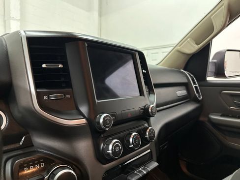 Used 2020 RAM 1500 Big Horn AWD/4WD image 32