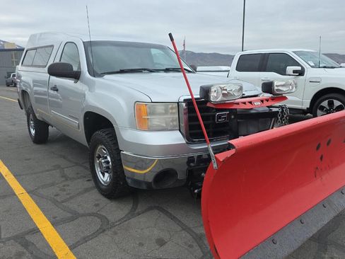 Used 2010 GMC Sierra 2500 SLE AWD/4WD image 1