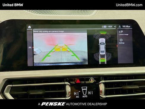 Used 2019 BMW 330i Sedan w/ Premium Package image 9