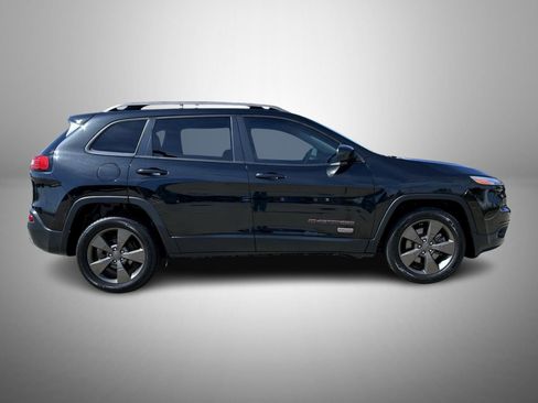 Used 2016 Jeep Cherokee 75th Anniversary FWD image 4