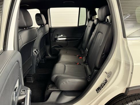 Used 2022 Mercedes-Benz GLB 250 GLB 250 4MATIC image 26