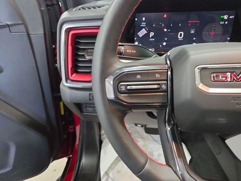 Used 2025 GMC Canyon AT4 w/ AT4X Package AWD/4WD image 15