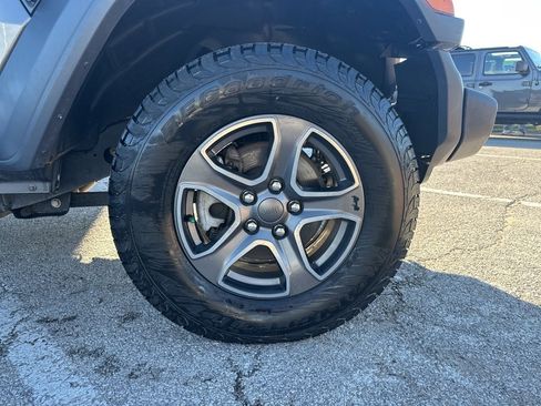 Used 2018 Jeep Wrangler Unlimited Sport S image 36