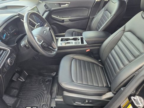 Used 2022 Ford Edge SEL w/ Convenience Package image 11
