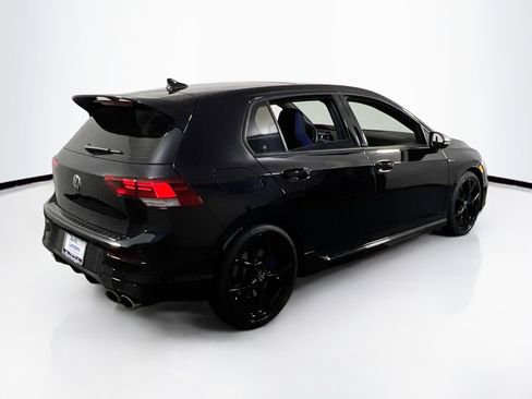 Used 2024 Volkswagen Golf R image 5
