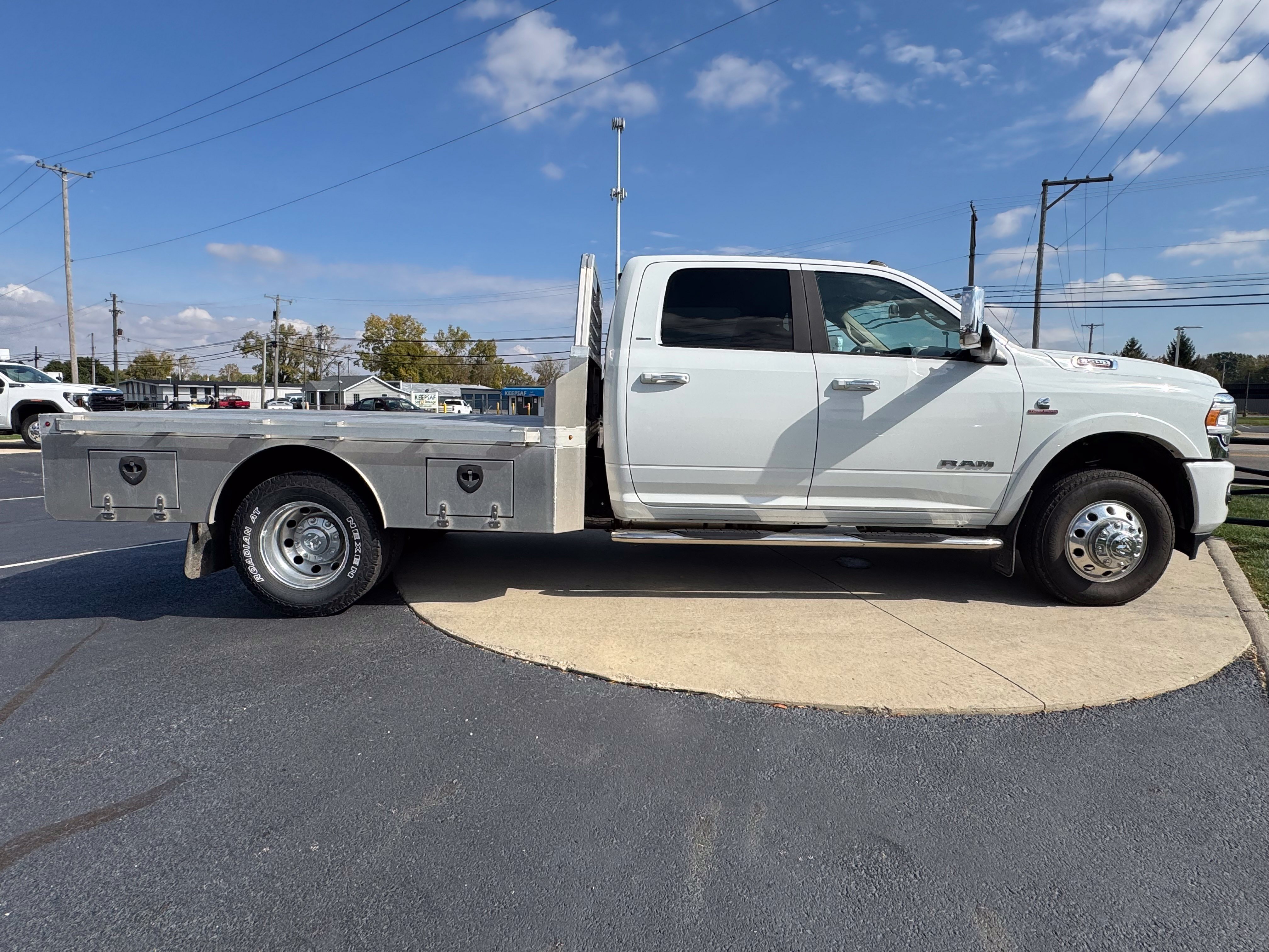 Used 2022 RAM 3500 Laramie AWD/4WD image 8