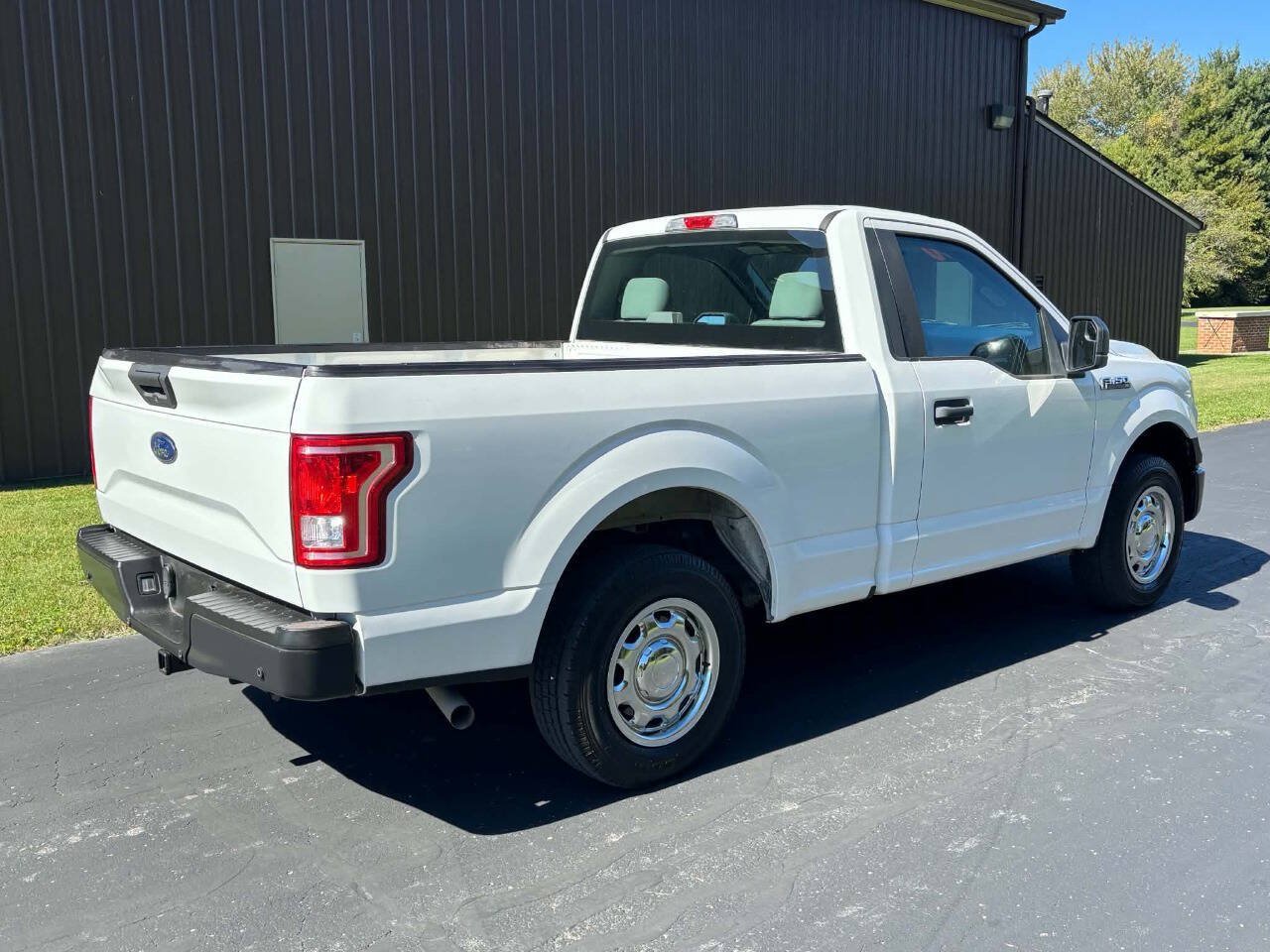 Used 2016 Ford F150 XL w/ Equipment Group 101A Mid RWD image 6