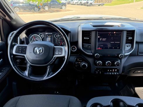 Used 2022 RAM 2500 Big Horn w/ Level 1 Equipment Group AWD/4WD image 27