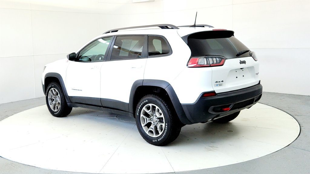 Used 2021 Jeep Cherokee Trailhawk w/ Sun, Sound & Nav Group AWD/4WD image 4