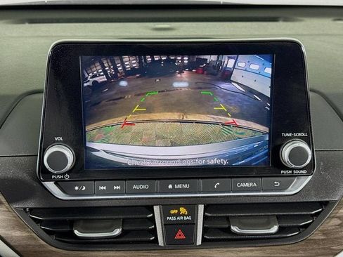 Certified 2023 Nissan Altima 2.5 SV image 14