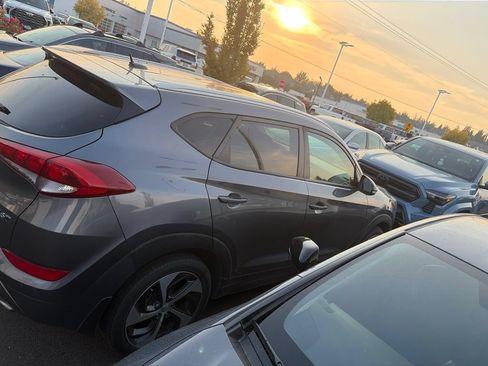 Used 2016 Hyundai Tucson Sport AWD/4WD image 7