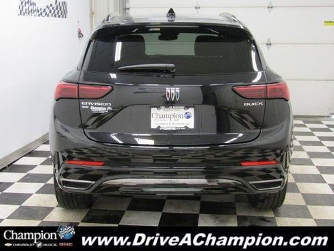 Certified 2025 Buick Envision Sport Touring image 13