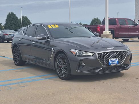 Used 2019 Genesis G70 3.3T Advanced AWD/4WD image 4