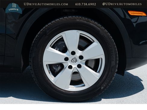 Used 2022 Porsche Cayenne AWD/4WD image 57