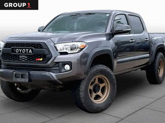 Used 2018 Toyota Tacoma TRD Off-Road w/ Technology Package AWD/4WD video 1
