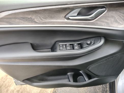 New 2026 Jeep Grand Cherokee Altitude image 23