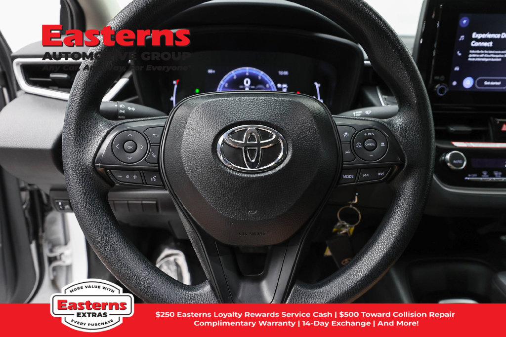 Used 2026 Toyota Corolla LE FWD image 11