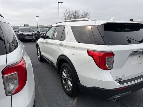 Certified 2023 Ford Explorer Limited w/ Limited Technology Package image 7