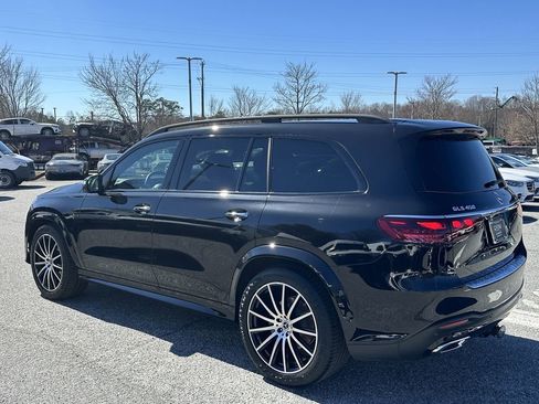 Certified 2025 Mercedes-Benz GLS 450 4MATIC image 6