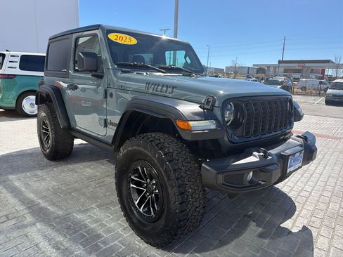 Used 2025 Jeep Wrangler Sport image 7