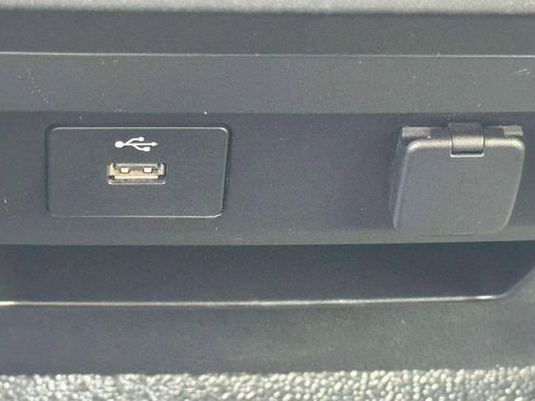 Used 2020 Ford F350 XL w/ Power Equipment Group image 10