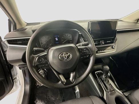 Used 2024 Toyota Corolla LE FWD image 13