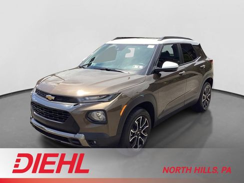 Used 2021 Chevrolet TrailBlazer ACTIV w/ Sun and Liftgate Package AWD/4WD image 1