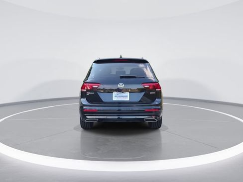 Used 2021 Volkswagen Tiguan SE R-Line AWD/4WD image 7