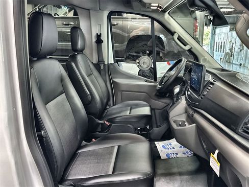 New 2025 Ford Transit 350 XL image 31