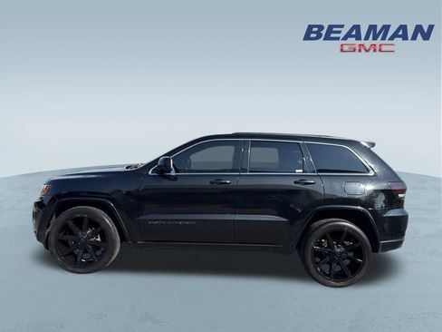 Used 2014 Jeep Grand Cherokee Altitude AWD/4WD image 4