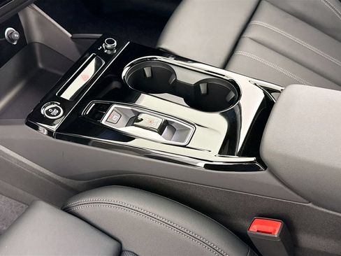 New 2027 Audi Q6 e-tron Premium Plus AWD/4WD image 24