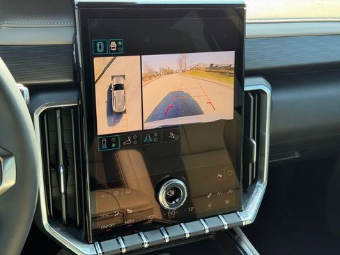 New 2026 GMC Acadia Elevation w/ Super Cruise Package image 11