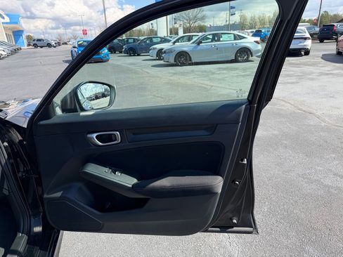 Used 2023 Honda Civic Sport image 14